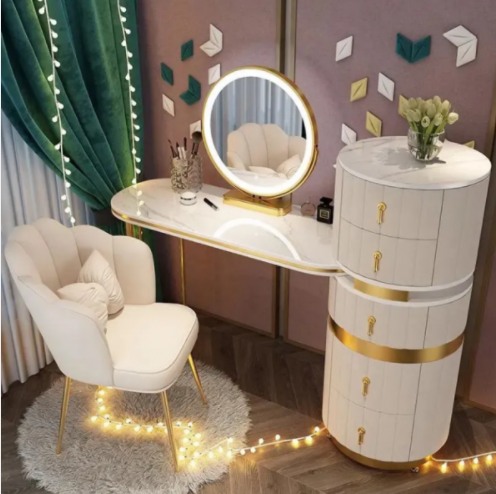 Cosmetic table and chair mirror